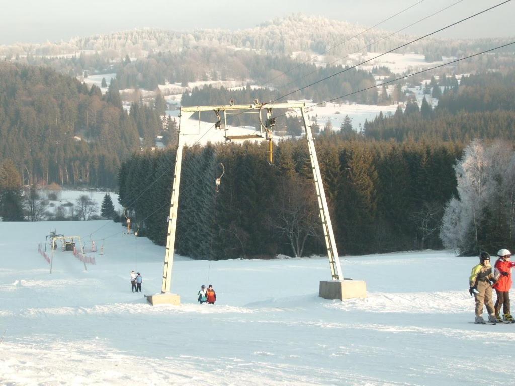 Landhotel Zum Matthiasl Bischofsreut Extérieur photo