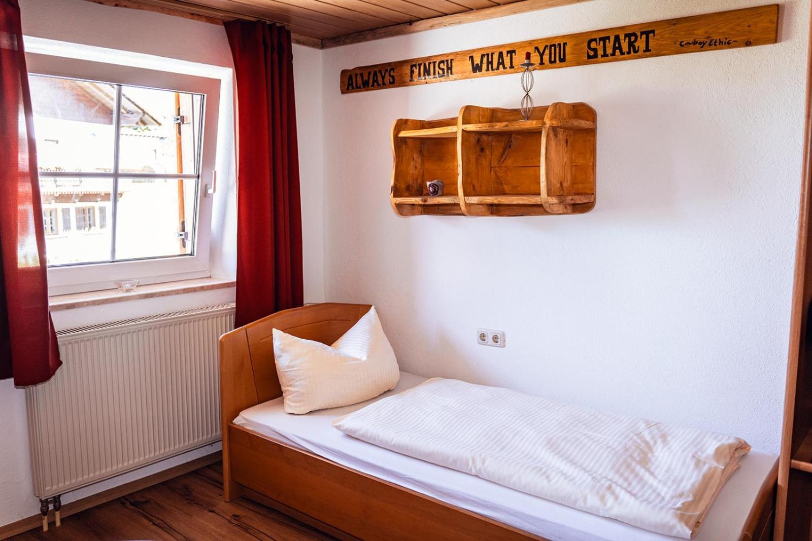 Landhotel Zum Matthiasl Bischofsreut Extérieur photo