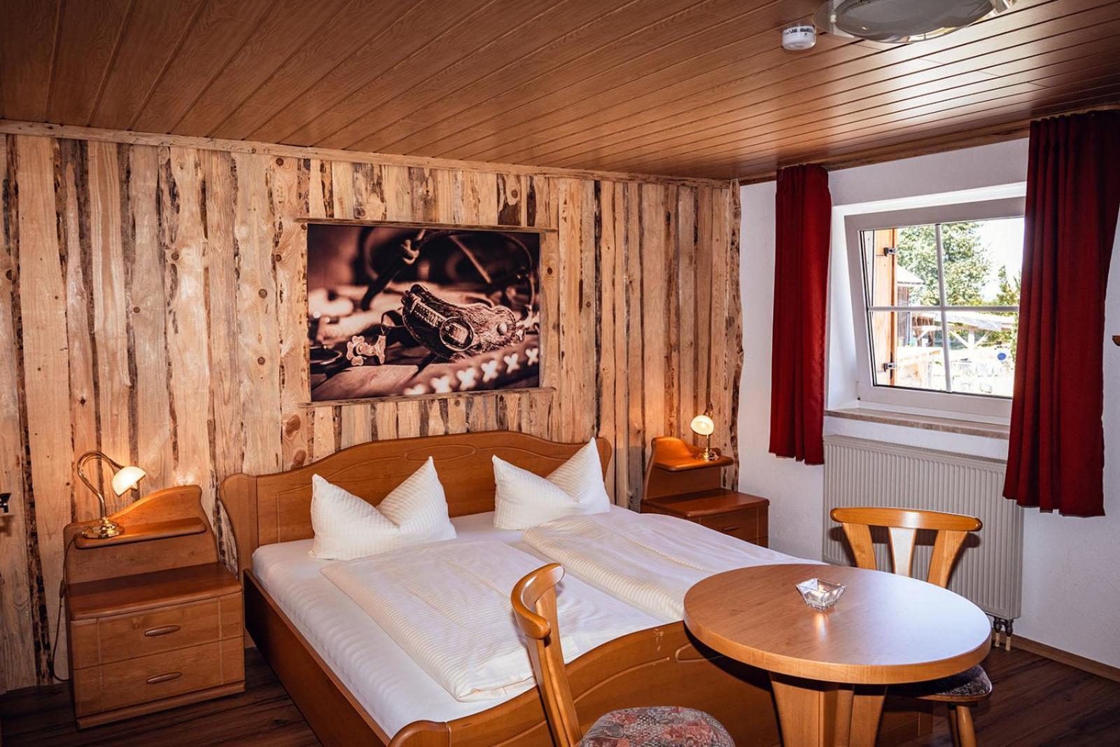 Landhotel Zum Matthiasl Bischofsreut Extérieur photo