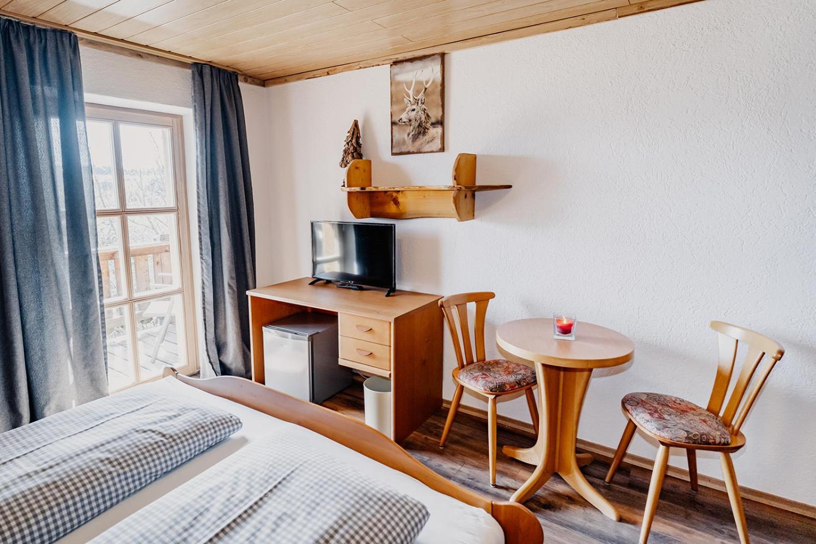 Landhotel Zum Matthiasl Bischofsreut Extérieur photo