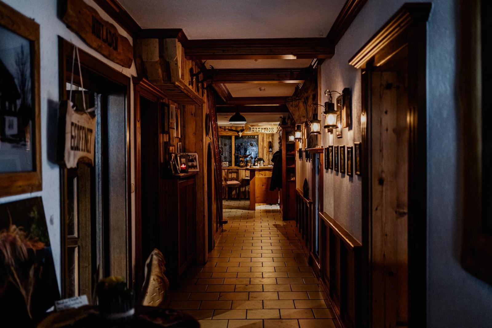 Landhotel Zum Matthiasl Bischofsreut Extérieur photo
