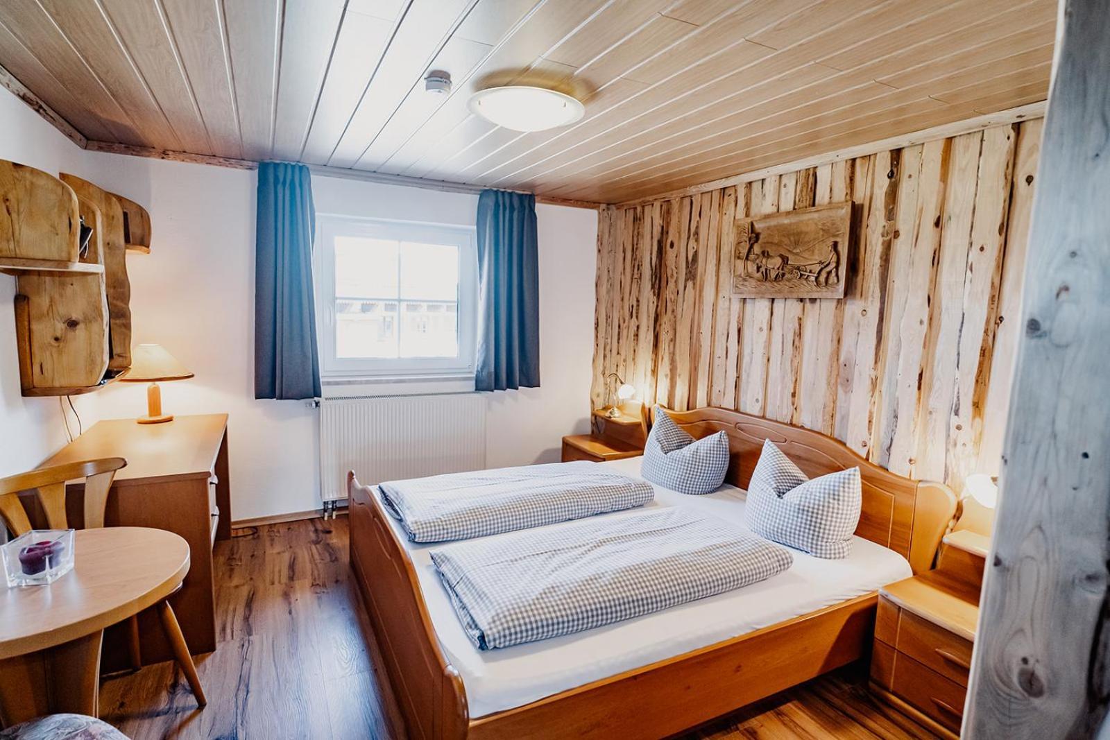Landhotel Zum Matthiasl Bischofsreut Extérieur photo