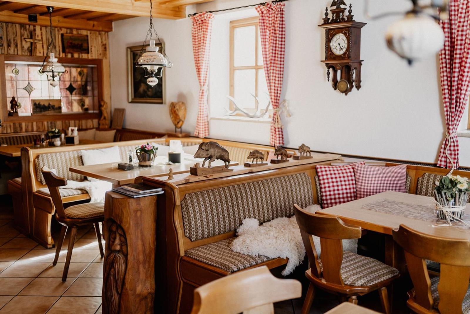 Landhotel Zum Matthiasl Bischofsreut Extérieur photo